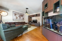 025 dnevne sobe i trpezarije