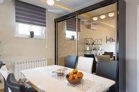 090 dnevne sobe i trpezarije